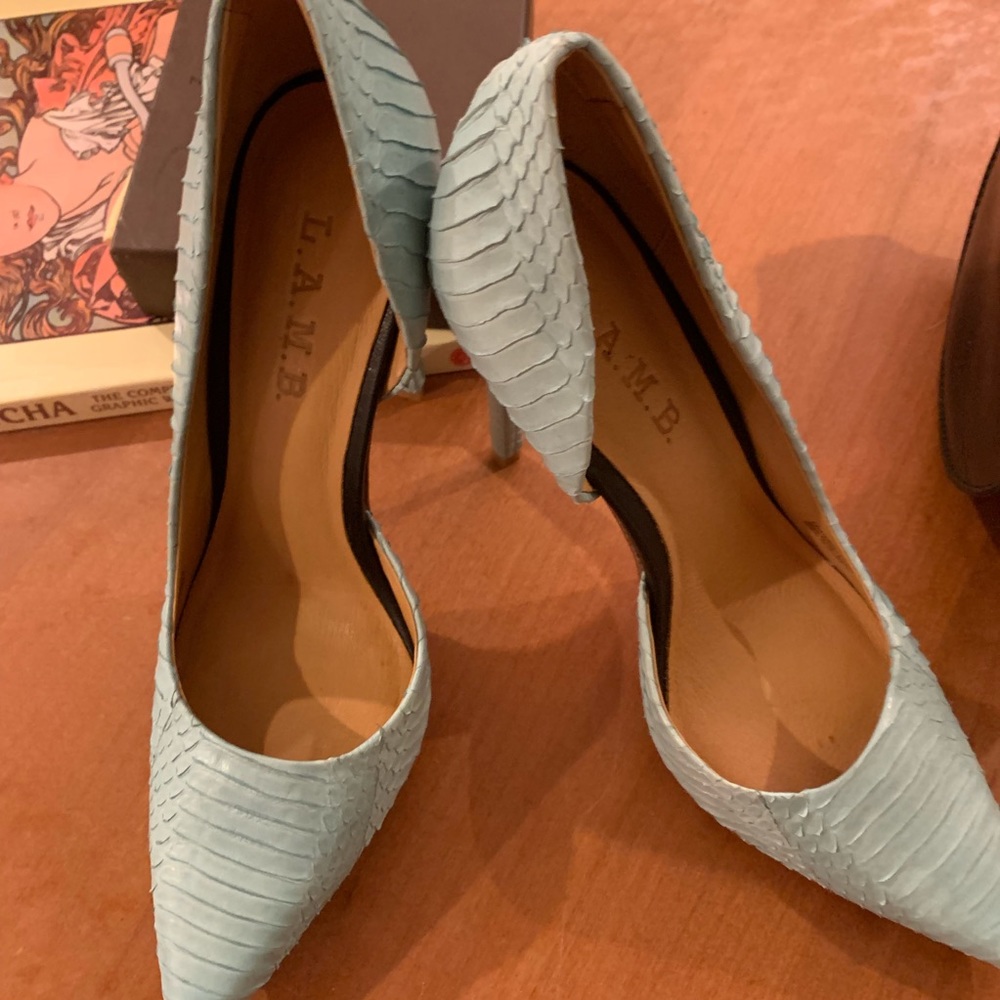 L.A.M.B blue heels special leather